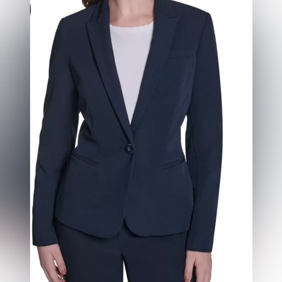 Tommy Hilfiger Jackets & Blazers - Tommy Hilfiger Black Single-Button Women's Blazer
